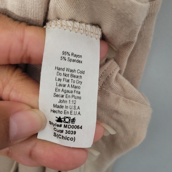 My Bump Beige Off The Shoulder Ruffle Maxi Dress NWT - Picture 11 of 11